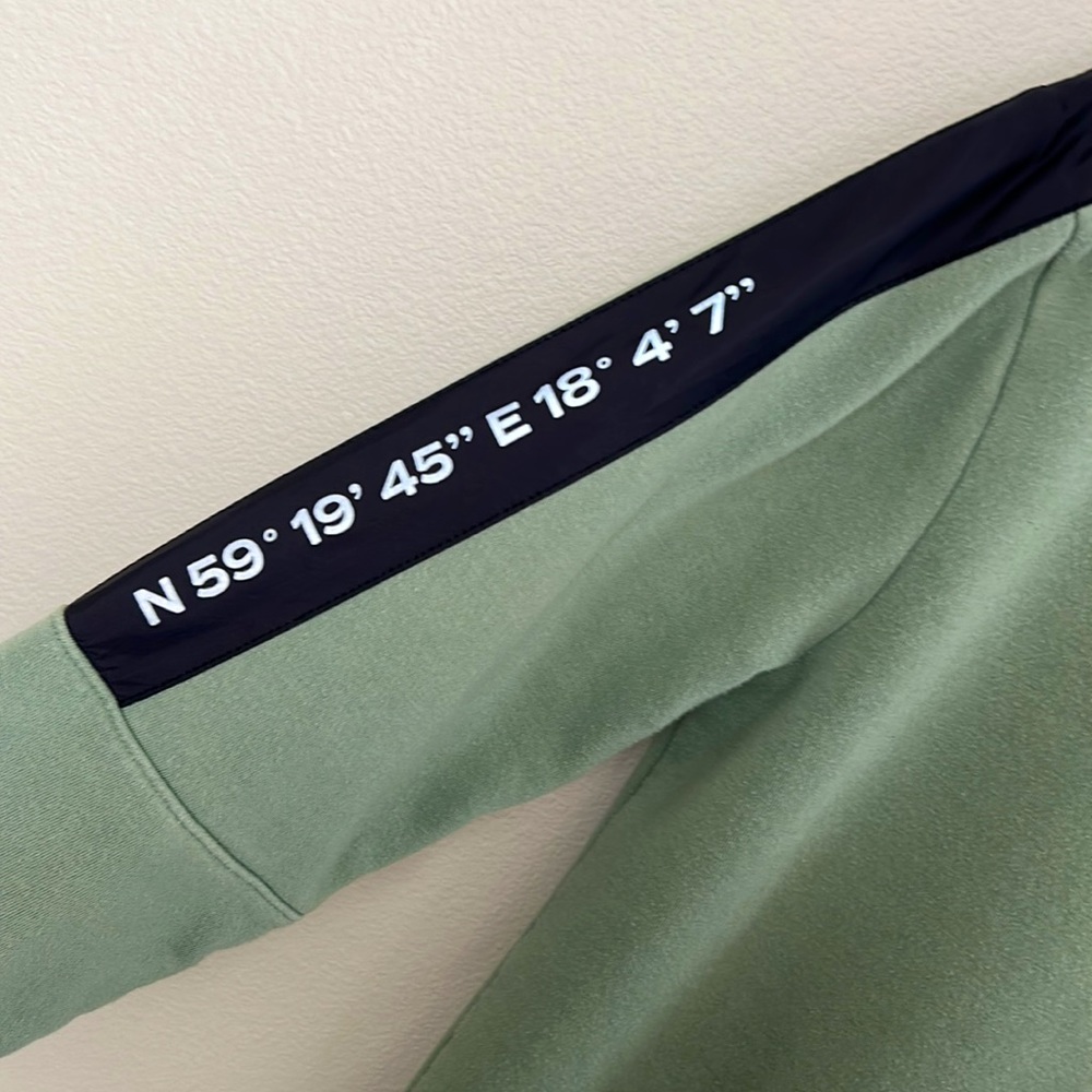 H&M Hoodie Sweatshirt - Picture 4 of 6
